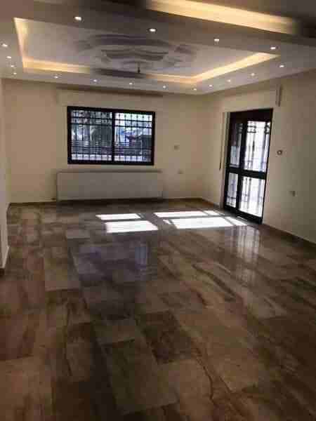 شقق ملوكيه بالاقساااط (٠٧٩١٠٧٨١٧٥لمى )
في حي عدن🏢🤝
دفع أولى تبدأ من ٥٠٠٠ فقققققط
مساحه ١٣٠
📞📞لتواصل ٠٧٩١٠٧٨١٧٥لمى