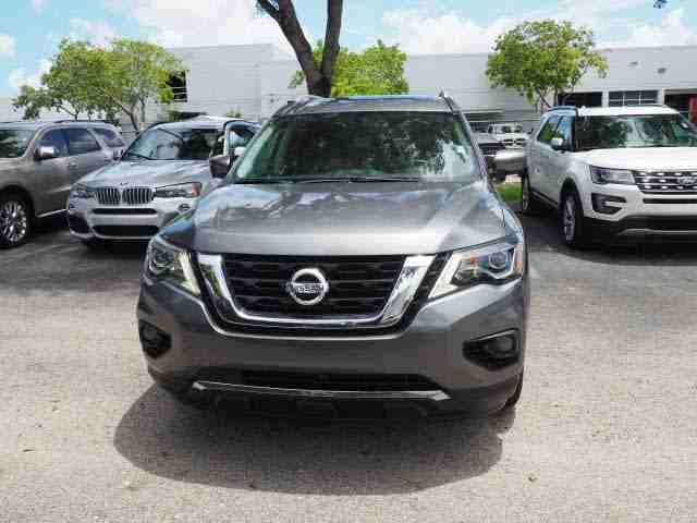 2017 Nissan Pathfinder Platinum for sale&nbsp;


Used 2017 Nissan Pathfinder Platinum


2017 Nissan Pathfinder Platinum , it is still very clean like new, it is GCC Specification , full option with pe...