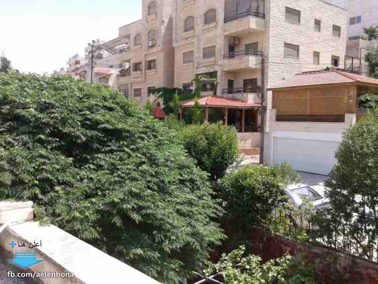 الأردن - عمان
قطعة ارض في صويلح/ شارع الجامعة - خلف مفروشات شهوان (عليها بناء قديم)
*ضمن أراضي شمال عمان
حوض: البياض
المساحة: 1141م
*عليها بناء قديم 3 طوابق
الموقع: شارع الجامعة - المنطقة الواقع...
