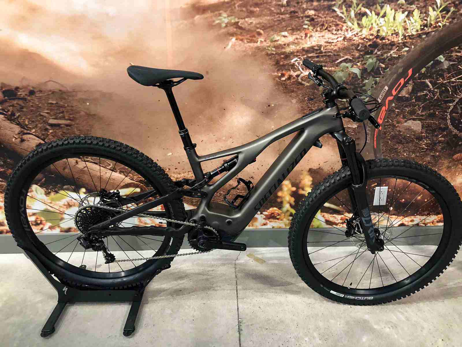 2020 Specialized Turbo Levo Comp

20/20 ROAD AND MOUNTAIN BIKES NOW IN STOCK FOR SALE !
All models of Specialized, Trek, Cannondale, Gary Fisher, Klein, GT, Scott, Cerv&Atilde;&copy;lo, Pinarello, Col...