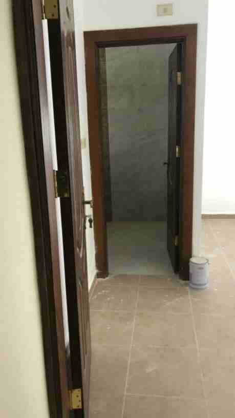 شقة للبيع
منطقة ضاحية الحج حسن
مساحة 145 
دفعة أولى بسيطة و اقساط خفيفة
للاستفسار: 0795841307