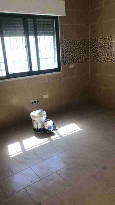 شقة للبيع
منطقة طبربور
دفعة أولى بسيطة و اقساط شهرية
للاستفسار:- 0795841307