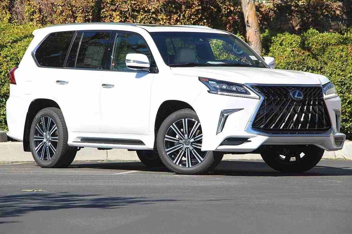 2020 model Lexus Lx 570 Super Sport Petrol Full Option
Automatic transmission, 8 cylinder engine, and beige interior. GCC specs . GCC import Suv . sale in state of Bailleul EU.
Ibrahim mohammed ha...