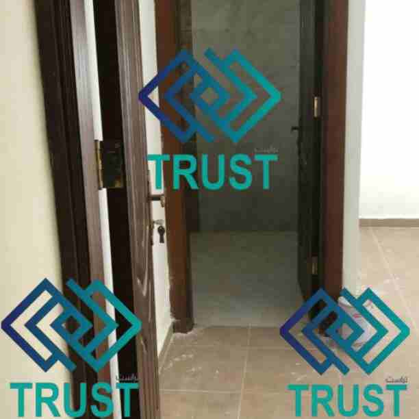 شقة للبيع
منطقة البيادر
دفعه أولى بسيطة و اقساط خفيفة
للاستفسار: 0795841307