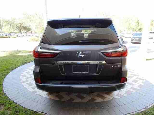 Neatly Used Lexus LX 570 2019.
I want to sell my very neatly Used Lexus LX 570 2019 for just $30,000 USD. The car is absolutely fresh and ready to be used, nothing to worry about it is in perfect con...