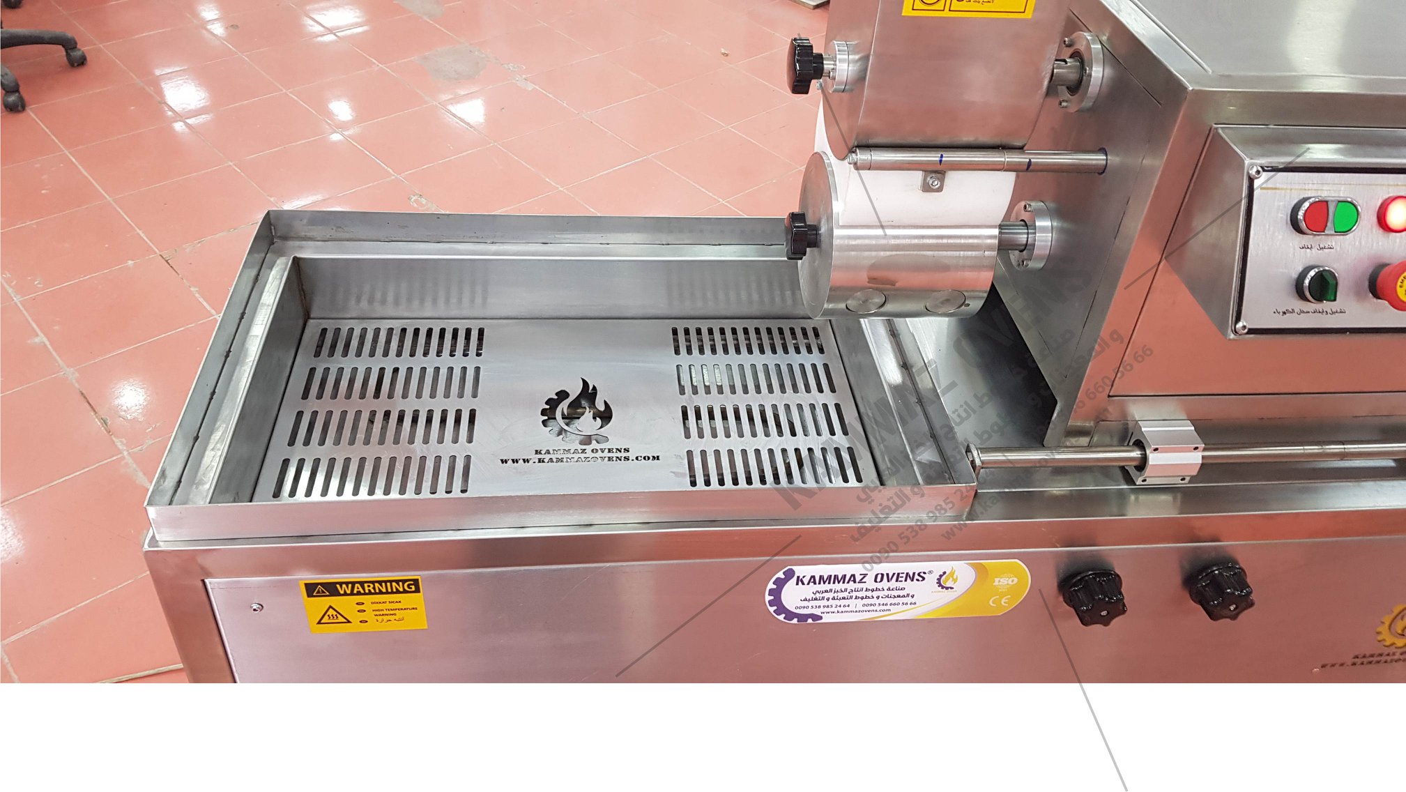 ماكينة الفلافل
Falafel making machine
•القدرة الإنتاجية 2500 قرص فلافل في الساعة
•مصنوعة بالكامل من مادة الستانلس ستيل
•الرأس المتحرك مصنوع من مادة الستانلس ستيل
•سهولة فك الرأس ا...