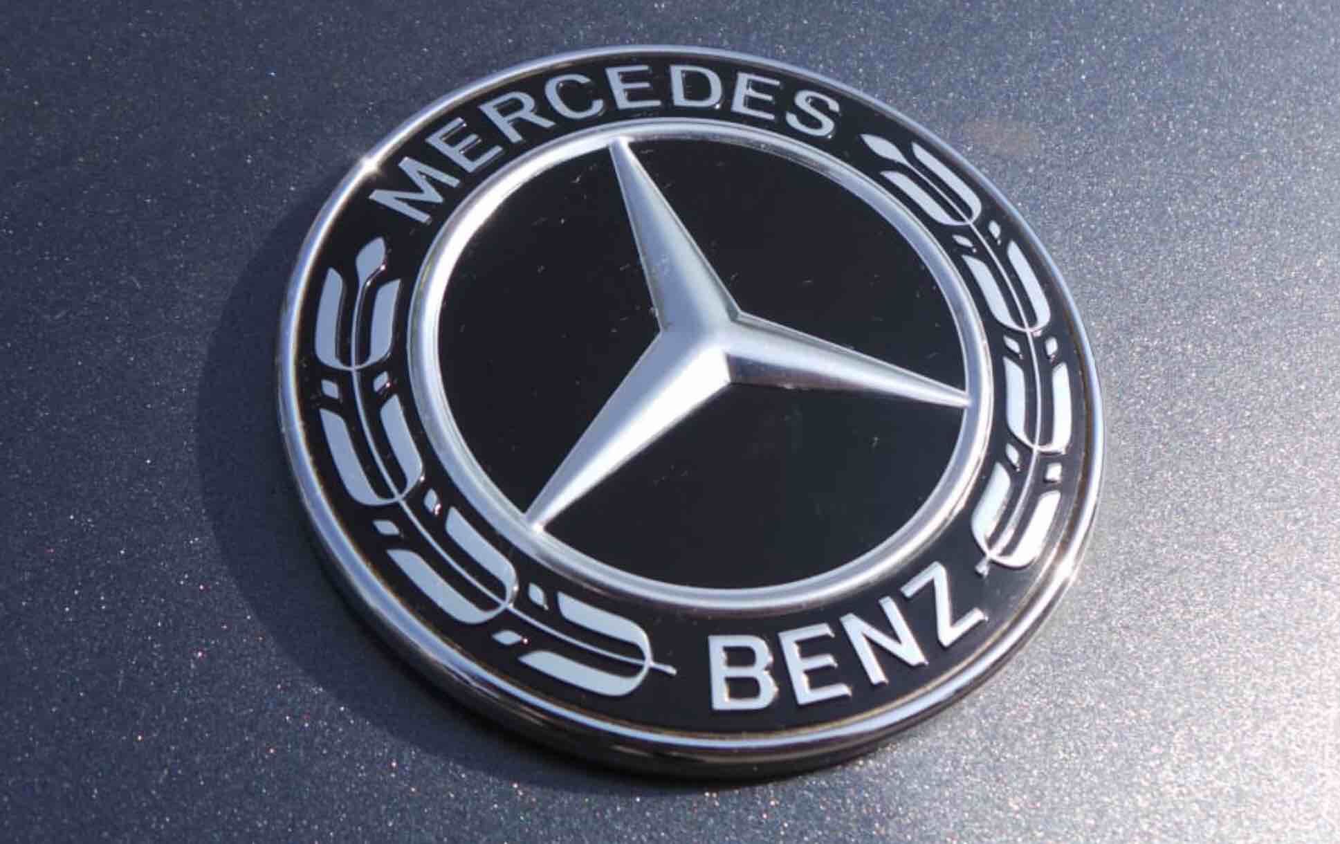 benz e350e avantgarde 2018 hybrid
٢٠١٨
جراي ميتالك
فبريكه بالكامل
استيراد ألماني أول مالك
تم الصيانات الدورية بالتوكيل GAS جسر السويس
رخصه سنتين
ضمان ساري مرسيدس
متوفر صور عاليه الجوده داخل وخا...