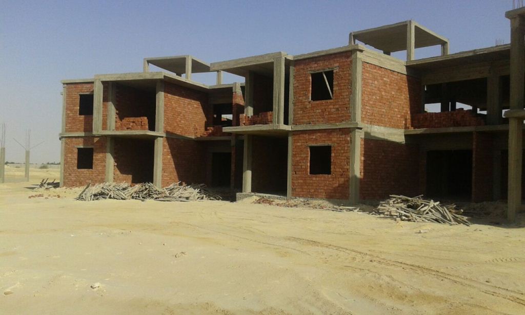 استمتع بفيو رائع وامتلك شاليهك من روزا في الكيلو 60 براس سدر