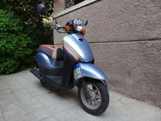 Honda today 2010
50CC
Injection
8500 KM
Used like a new