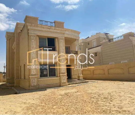 885m Separate Villa + 680m Garden in Fountain Park New Cairo with View
Separate Villa for sale in Fountain Park with Unbeatable price!
With Landscape View (Camelia Area)
**Only for 11,500,000 EGP**

V...