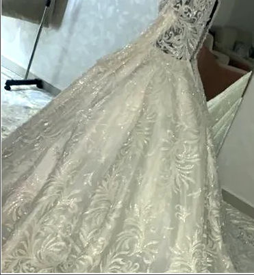 فستان زفاف ابيض استعمال مره واحده فقط