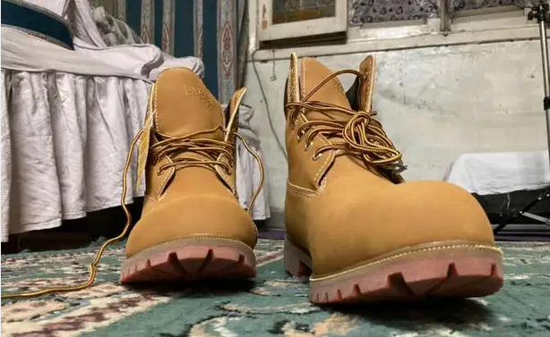 حذاء رجالي من امريكا جديد