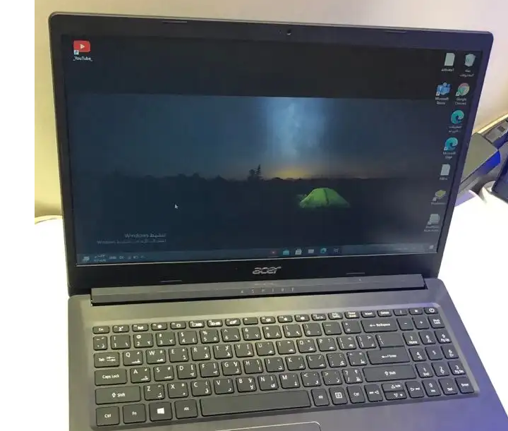 لابتوب
طبعاً الابتوب شاريه قبل 6 اشهر وسليم 
اسمه ايسر اسباير شريته على 1900 ريال 
الابتوب تقدر تنشطه وتقدر م تنشطه عادي
ولوا الحاجه م بعته حرفياً الابتوب فيه مميزات انت بتنصدم منها لا جربته وبتحسف عل...