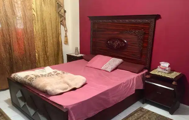 ٢غرفة نوم شبه الجداد تماما بالمراتب