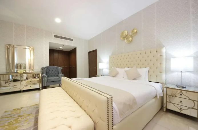 Elegant 02 Bedrooms at Executive Tower