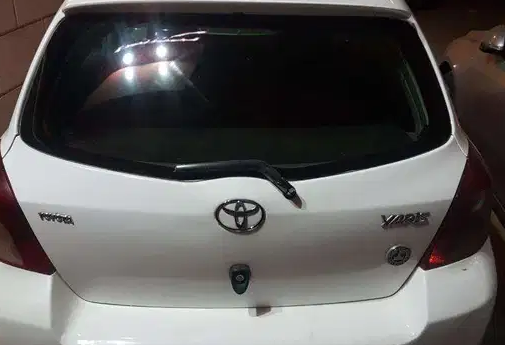 Toyota yaris 2006 model

Engine and gearbox Good condition