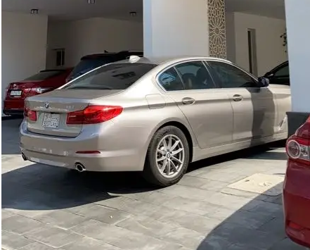 بي ام دبليو 520 اي