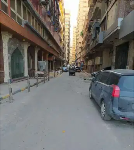 شقة على البحر بجوار فندق ريجينسى