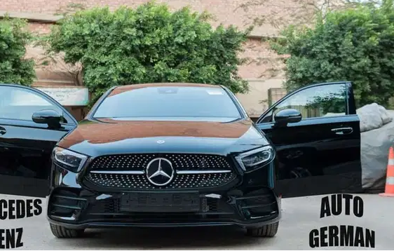 Mercedes Benz A200 Sedan "Top AMG" Zero