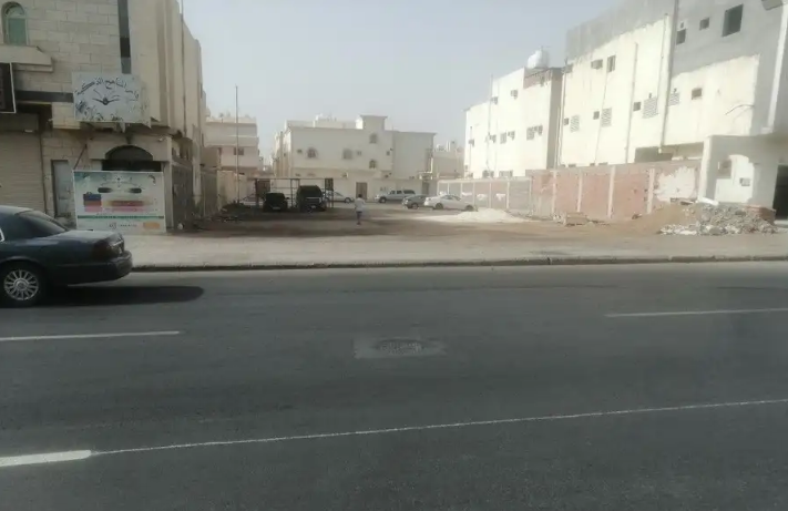 العزيزيه شارع الدفاع جنب مشغل لمسات النسائي
ارض تجاريه للبيع المساحه 640متر