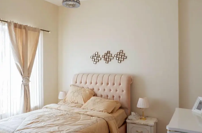 Furnished apartment for rent in Majestic Towers