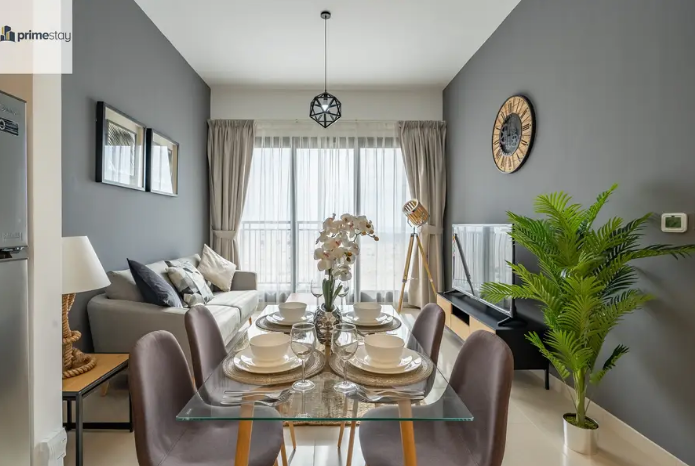 Simply Amazing 1BR in Town Square
