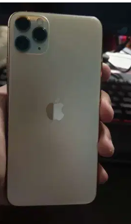 IPhone 11 Pro Max 256
iPhone 11 Pro Max 256 شريحتين فعلي مع بعض

الجهاز مفهوش خدش واحد

البطاريه 86%
الجهاز بحاله الزيرو ومعاه كل حاجه والسماعات بتاعته لسه مطلعتش من مكانها مع استعداد الكشف عليه
الجها...