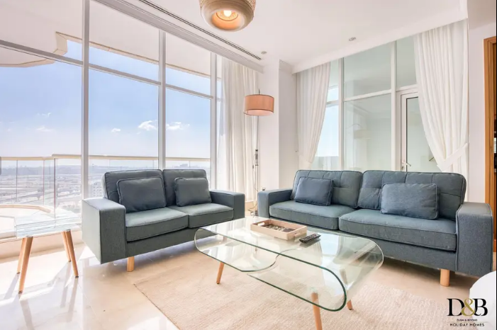 Newly Furnished 2 bedroom Apartment in the Heart of Marina