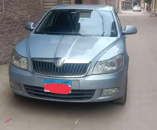 اوكتافيا فابريكا بالكامل ماشيه 202 الف كيلو