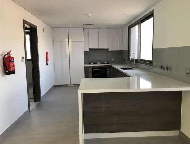 Semi Detached Corner Villa with 200K Discount!
One of a kind villa facing all the community facilities.
West Yas is established in one of the most private areas in Yas Island. West Yas benefits fro...