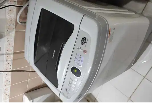 Samsung Wasing machine
Samsung Diamond Drum
Full Automatic washing machine

Top Load/ Air turbo
Capacity: 9 kg
Pulsator: Center Jet
Number of cycles: 6
Water Level: 4
LED Panel Display
Net Dimension (...