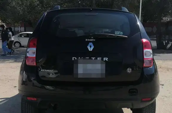 Well maintained renault duster for immediate sale