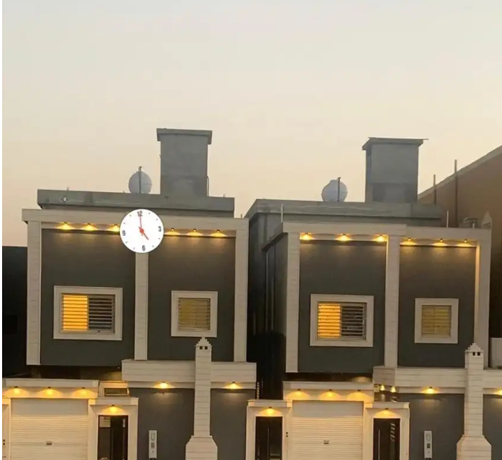 فيلا للبيع مخطط2
*قريبة من جميع الخدمات والمدارس*
المساحه *250م*
مسطح البناء**480**
شارع *شمالي 20*
*الدور الأول*
مجلس ومقلط مجلس حريم صاله
2 دورات مياه
*الدور الثاني *
4 غرف نوم 2 دورات مياه مع غرفة...