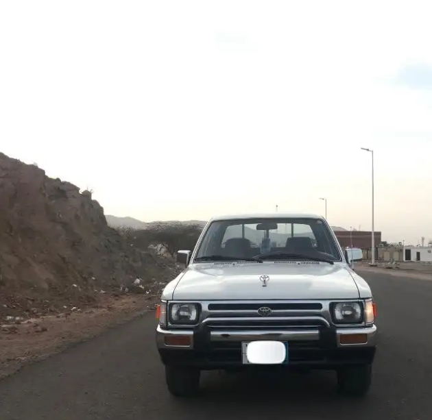 هايلكس 1994 مخزنه
حالة السيارة: السيارة تعتبر مخزنه على المديل ونظافه الي فيها ما شاء الله تبارك الله —— البودي وكاله ما غير باب الحوض الباقي شرط —— الداخليه وكاله القزا...