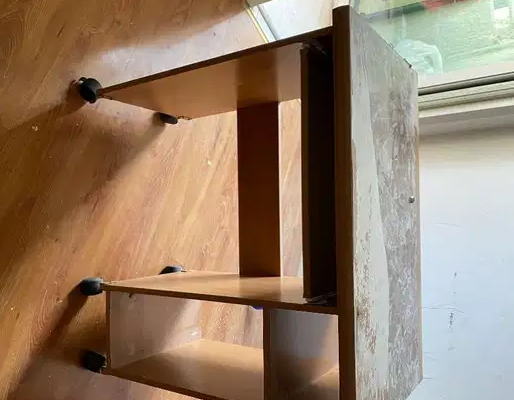 Computer Table
Excellent condition.
Moving out from Kuwait.
Urgent sale