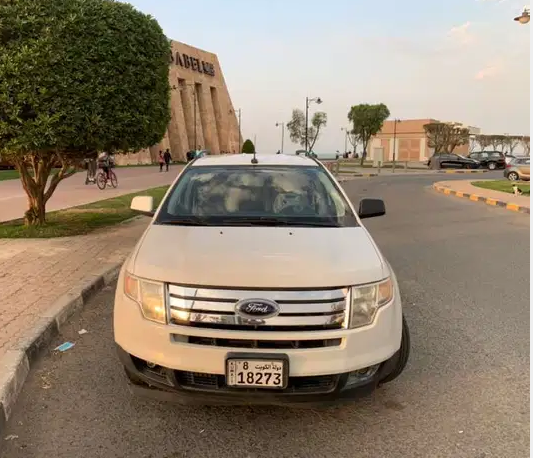 For Edge 2010
112,000 KM.
Sensor Park.
Electric Seats.
Auto Light LED.
Cruise Control.
Doors Lock with passwords.
Excellent air conditioner.
Without accidents.
Very clean.
All consumable parts have be...