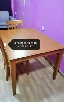 Wooden dinning table with 2chair

Good condition..Watsup65018227