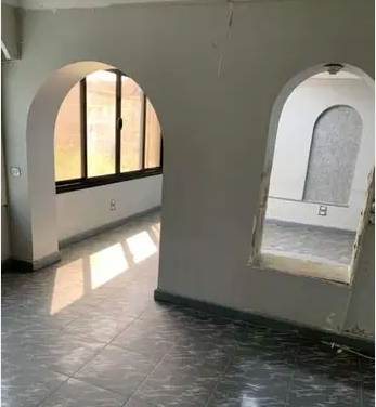 شقه للبيع 140 متر شارع البطراوي بجوار جنينه مول دور ثاني
2 نوم ثلاثه ريسبشن حمام مطبخ خليه وجاهزه للسكن الفوري موقع رائع