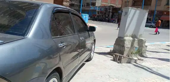 لانسر
سوبر اكشن رشه ماعدا السقف...