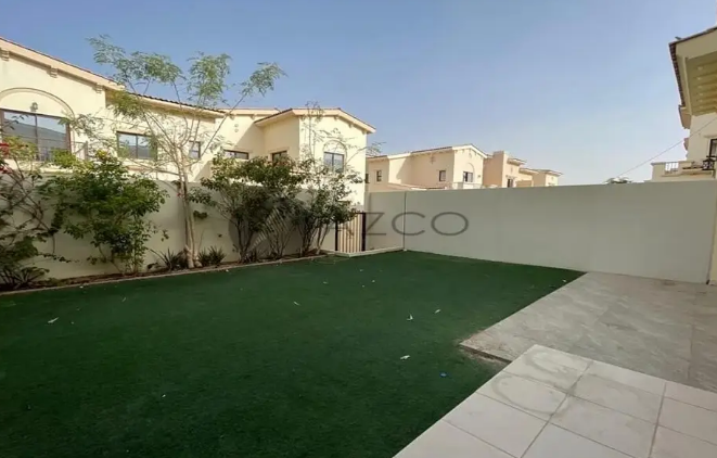 3M | Vacant on transfer | Close to Pool and Town Center

Azco Real Estate Brokers (LLC) is proud to bring to the market this stunning, perfectly maintained 3 bedroom + Maids room in Dubai, Mira 4. 

I...