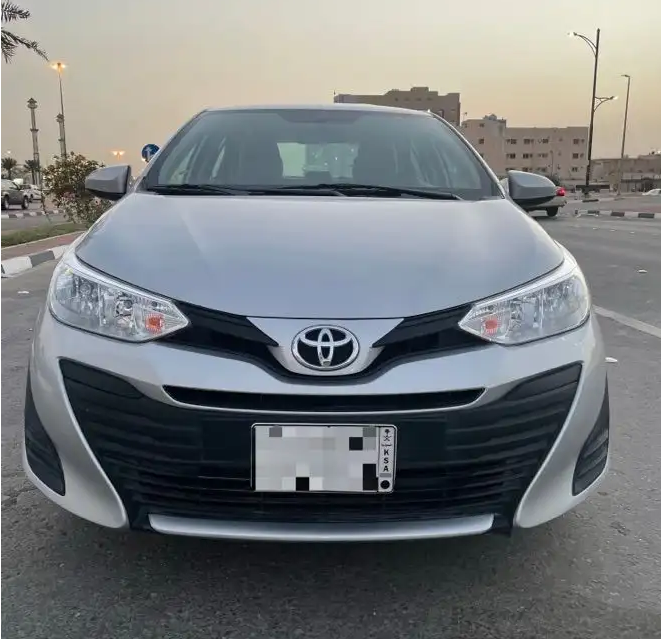 يارس 2018 عداد 60 الف كم فقط
للبيع
يارس
الموديل 2018 
اللون الخارجي فضي
اللون الداخلي بيج
الممشى 60500
ستاندر
_____________________________
المواصفات:
بلوتوث
حساسات خلفيه
طيس
نوافذ كهرب
مرايات كهرب
ال...