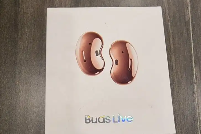 سماعة سامسونج buds live