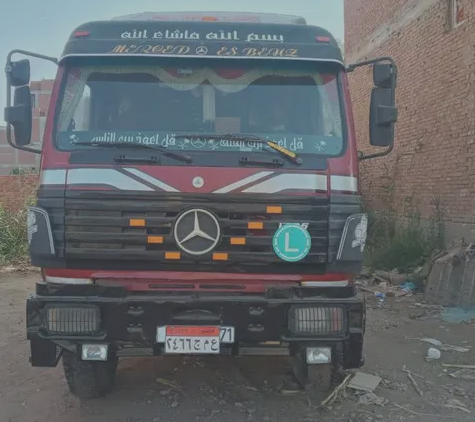 سيارة مرسيدس تانك