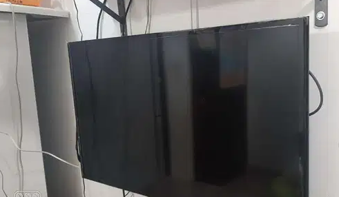 Samsung 40inch
Good condition, 1year only used slightly