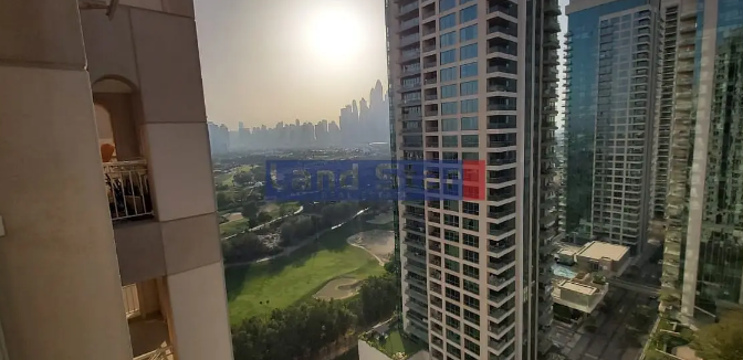 1 BED HIGHER FLOOR FULL CANAL VIEW
Land Star Real Eastate is very proud to offer this well presented unfurnished 1 bedroom apartment in the much sought after TANARO, The Views.
- 1 Bedrooms
- 1 Bat...