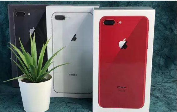 Iphone 8 plus 64GB متبرشم ( no active ) وارد الخارج اورجينال 100%
لدينا حميع انواع الايفون الاوريجينال بجميع الحالات والمساحات والالوان
&lrm;الاحهزة اوريجينال 100%
&lrm;استيراد اميركي وبأطول فترة ضمان...