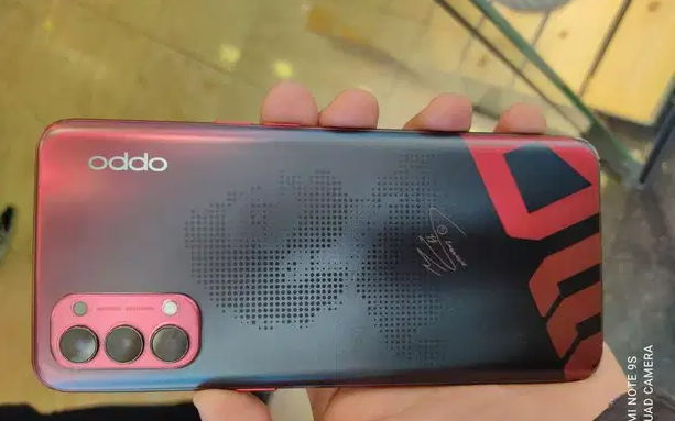Oppo reno 4 mo saleh
جهاز اوبو رينو 5 زيرو كرتونه كامله وضمان 10شهور
