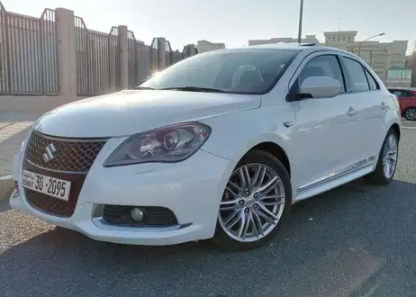 Suzuki kizashi 2014

Full option sunroof fog lights for more information plz call me on97714949