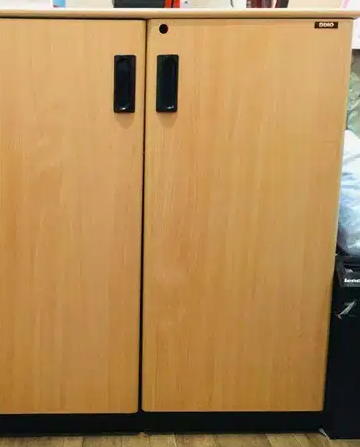 Cupboard

Spacious two shelves cupboard
Height- 35 cm
Breadth - 32cm
Inside black in color
Material - plywood
2 cupboards available each for kd 15.000