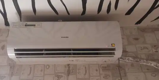 للبيع مكيف اسبيلت 2 طن
للبيع مكيف 2 طن بحاله ممتازة استعمال سنه فقط لا يوجد به اي مشكله نهائى ماركة nikai